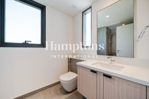 Radhus uthyres i Arabian Ranches 3, Dubai, UAE 4 sovrum, 252.09972274 kvm Nr. 679613 - fotografi 2