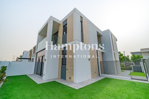 Radhus uthyres i Arabian Ranches 3, Dubai, UAE 4 sovrum, 252.09972274 kvm Nr. 679613 - fotografi 13