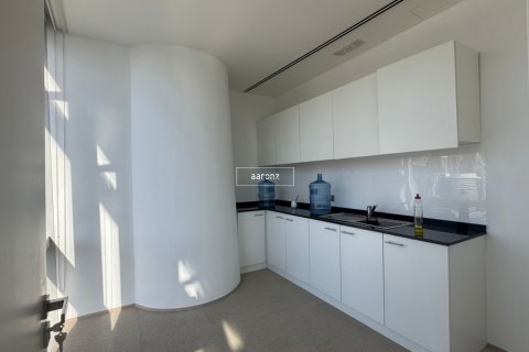 Зняти в оренду офіс в Бизнес-Бэй, Дубай, ОАЕ 191.9м2, № 641251 - фото 2