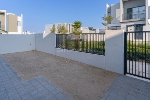 Villa til salgs i Dubai Land, Dubai, Emiratene 4 soverom, 383 kvm Nr. 678864 - Foto 8