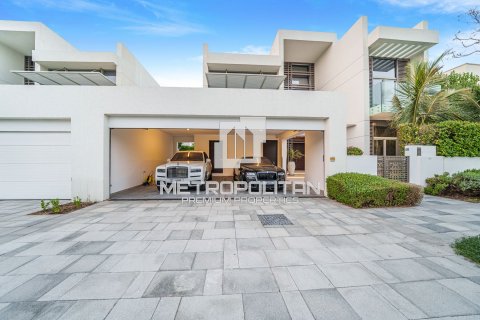 Vila u gradu Mohammed Bin Rashid City, Dubai, UAE 5 spavaće sobe, 776 m2 Br. 663143 - Slika 25