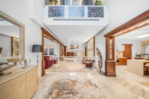 Vila u gradu Mohammed Bin Rashid City, Dubai, UAE 5 spavaće sobe, 776 m2 Br. 663143 - Slika 1
