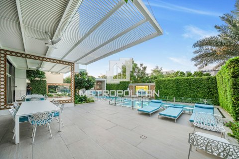 Vila u gradu Mohammed Bin Rashid City, Dubai, UAE 5 spavaće sobe, 776 m2 Br. 663143 - Slika 26