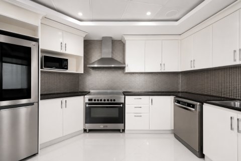 Apartamento en alquiler en Palm Jumeirah, Dubai, EAU 3 dormitorios, 200.57 m2 № 749910 - foto 7