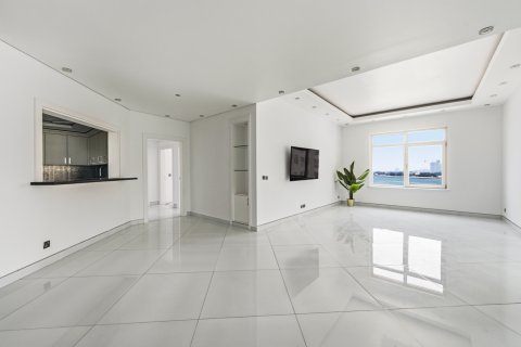 Apartamento en alquiler en Palm Jumeirah, Dubai, EAU 3 dormitorios, 200.57 m2 № 749910 - foto 3