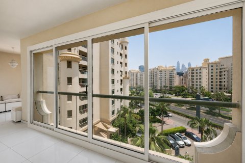 Apartamento en alquiler en Palm Jumeirah, Dubai, EAU 3 dormitorios, 200.57 m2 № 749910 - foto 16