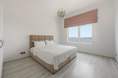 Apartamento en alquiler en Palm Jumeirah, Dubai, EAU 3 dormitorios, 200.57 m2 № 749910 - foto 11