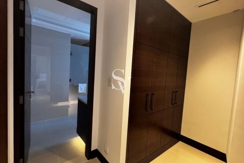 Apartemen di Downtown Dubai (Downtown Burj Dubai), UEA 2 kamar tidur, 123 m2 nomor 736816 - foto 3