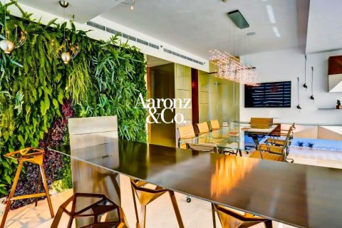 Office in Business Bay, Dubai, UAE 334 sq.m. № 714569 - photo 3