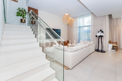 Řadový dům v Al Furjan, Dubai, SAE 4 ložnice, 347 m² Č.: 721950 - fotografie 10