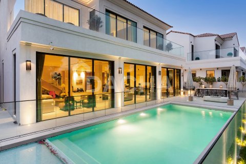 Vila v Jumeirah Golf Estates, Dubai, SAE 5 ložnice, 650 m² Č.: 721954 - fotografie 23