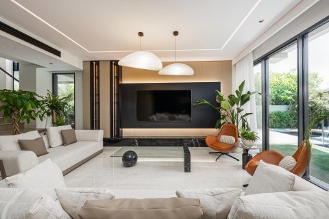 Βίλα σε Tilal Al Ghaf, Dubai, ΗΑΕ 4 υπνοδωμάτια, 453.09 τ.μ. Αρ. 748457 - φωτογραφία 3