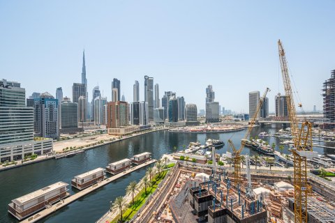 Apartament në Business Bay, Dubai, Emiratet e Bashkuara Arabe 1 dhomë gjumi, 59.62 m2. № 748458 - Foto 11