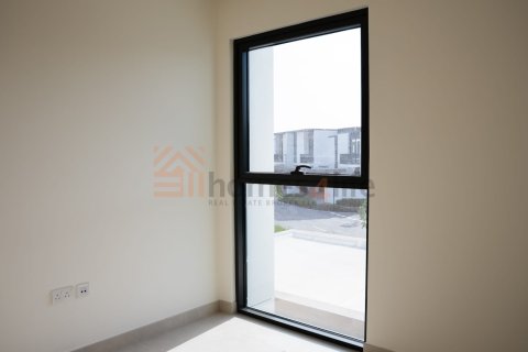 Townhouse in Arabian Ranches 3, Dubai, UAE 4 bedrooms, 249 sq.m. № 713709 - photo 13