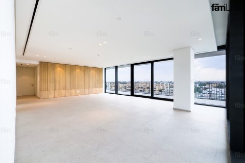 Dubai, BAE’de daire 4 yatak odası, 339.6 m&sup2; No 689239