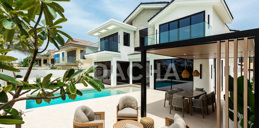 Villa i Jumeirah Golf Estates, Dubai, UAE 5 soveværelser, 479 kvm № 714644