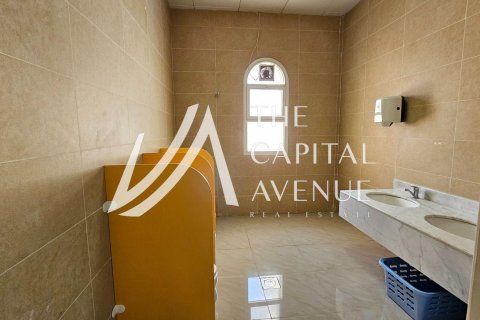 Muroor Area, Abu Dhabi, UAE의 임대용 빌라 1099.88제곱미터 번호 754571 - 사진 26