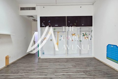 Muroor Area, Abu Dhabi, UAE의 임대용 빌라 1099.88제곱미터 번호 754571 - 사진 19