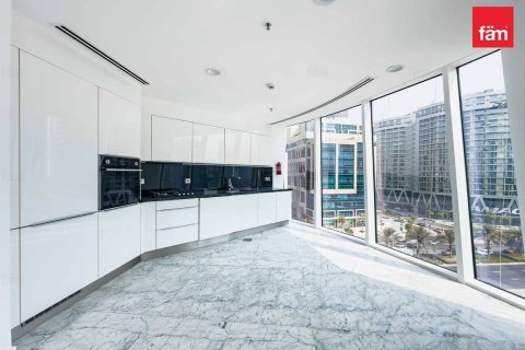 Apartment in Business Bay, Dubai, UAE 2 bedrooms, 113 sq.m. № 631803 - photo 7