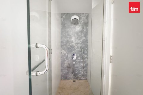 Apartment in Business Bay, Dubai, UAE 2 bedrooms, 113 sq.m. № 631803 - photo 24
