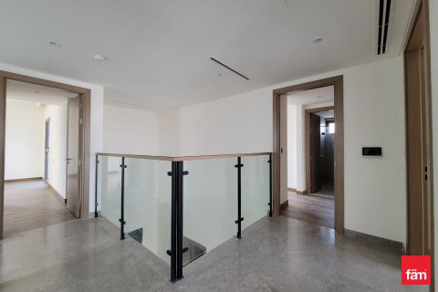 Villa sa Al Furjan, Dubai, UAE 4 silid-tulugan, 589.9 sq.m. № 631804 - larawan 7