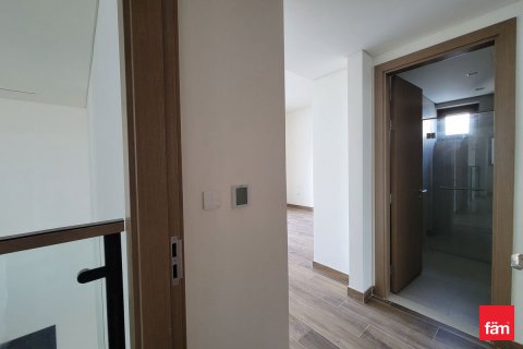 Villa sa Al Furjan, Dubai, UAE 4 silid-tulugan, 589.9 sq.m. № 631804 - larawan 21
