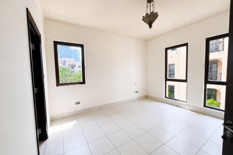 Old Town, Dubai, BAE’de kiralık daire 2 yatak odası, 119.1 m&sup2; No 750332 - fotoğraf 5