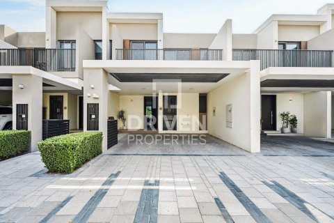 Řadový dům v Tilal Al Ghaf, Dubai, SAE 3 ložnice, 140.38 m² Č.: 745858