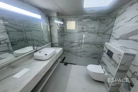 Villa in Meadows, Dubai, UAE 4 bedrooms, 390 sq.m. № 650135 - photo 13