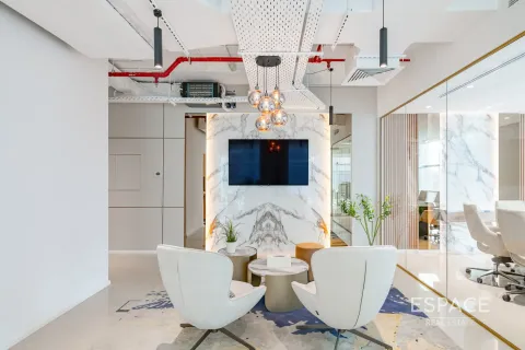 Office in Barsha Heights (Tecom), Dubai, UAE 836 sq.m. № 650133 - photo 7