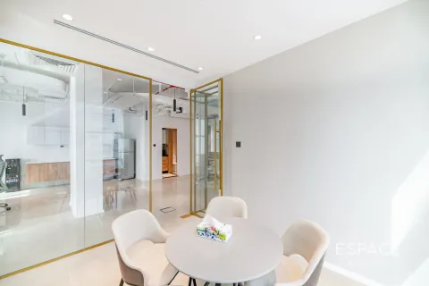Office in Barsha Heights (Tecom), Dubai, UAE 836 sq.m. № 650133 - photo 11
