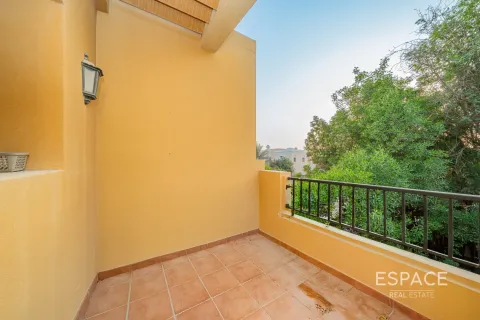 Villa in Arabian Ranches, Dubai, UAE 3 bedrooms, 228 sq.m. № 650138 - photo 12