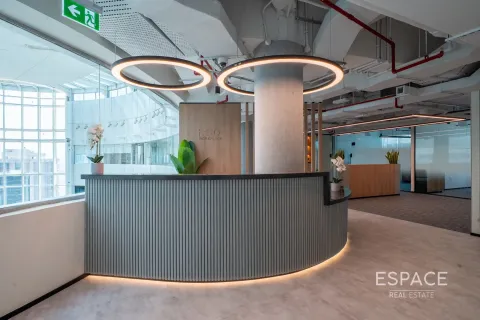 Office in Barsha Heights (Tecom), Dubai, UAE 284 sq.m. № 650136 - photo 1