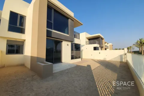 Townhouse in Dubai Hills Estate, UAE 4 bedrooms, 229 sq.m. № 650134 - photo 13