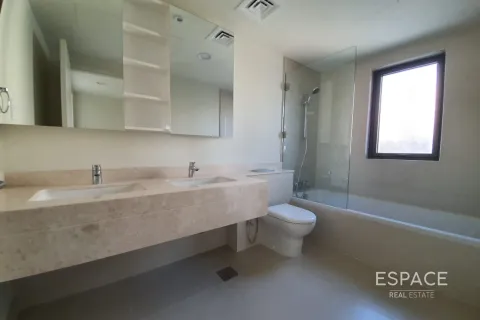 Townhouse in Dubai Hills Estate, UAE 4 bedrooms, 229 sq.m. № 650134 - photo 9