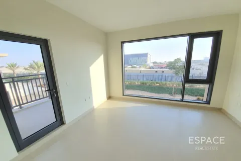 Townhouse in Dubai Hills Estate, UAE 4 bedrooms, 229 sq.m. № 650134 - photo 6