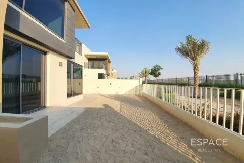 Townhouse in Dubai Hills Estate, UAE 4 bedrooms, 229 sq.m. № 650134 - photo 12