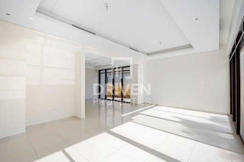 Villa en venta en DAMAC Hills (Akoya by DAMAC), Dubai, EAU 3 dormitorios, 251 m2 № 653014 - foto 3