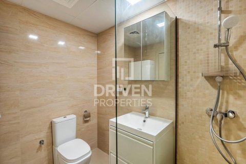 Apartmen di Jumeirah Lake Towers, Dubai, UAE 1 bilik tidur, 91 meter persegi № 653010 - foto 9