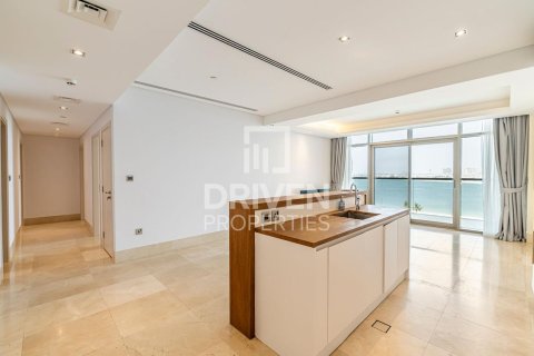 Apartament na sprzedaż w Palm Jumeirah, Dubai, ZEA 3 sypialnie, 161.47 mkw., nr 761591 - zdjęcie 6