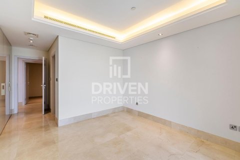 Apartament na sprzedaż w Palm Jumeirah, Dubai, ZEA 3 sypialnie, 161.47 mkw., nr 761591 - zdjęcie 11