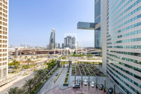 Apartament na sprzedaż w World Trade Center, Dubai, ZEA 2 sypialnie, 196 mkw., nr 653646 - zdjęcie 7