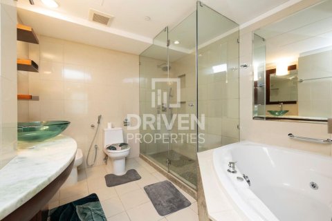 Apartament na sprzedaż w World Trade Center, Dubai, ZEA 2 sypialnie, 196 mkw., nr 653646 - zdjęcie 14