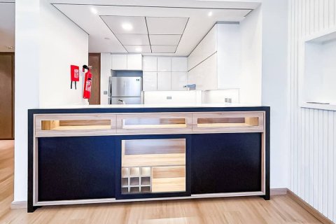 דירה למכירה ב Business Bay, Dubai, איחוד האמירויות  2 חדרי שינה, 141 מ"ר, מספר 642884 - תמונה 5