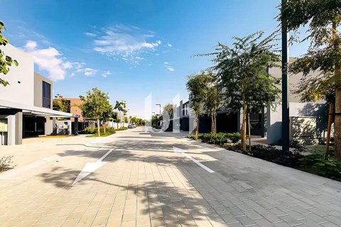 Casa urbana para venda em Tilal City, Sharjah, EAU 4 quartos, 246 m2 № 642888 - foto 20