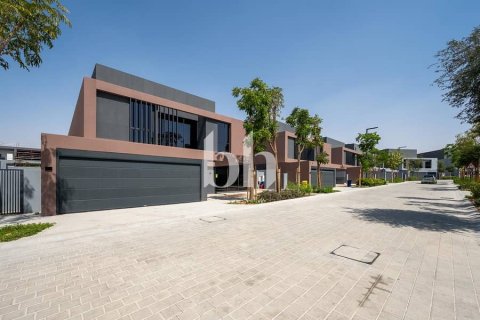 Villa para venda em Tilal City, Sharjah, EAU 5 quartos, 576 m2 № 642883 - foto 13
