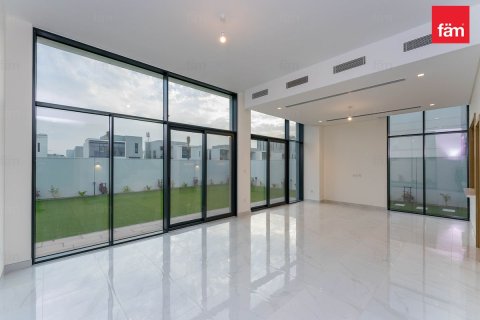 Vila u Al Furjan, Dubai, UAE 4 spavaćih soba, 567 m2 Br. 763043 - fotografija 9