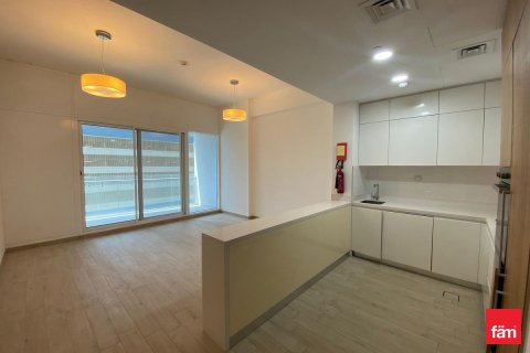 Appartamento in vendita a Dubai, EAU 1 camera da letto, 81.7 mq. № 640310 - foto 2