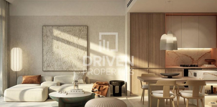 Apartment in Dubai, UAE 2 bedrooms, 122.72 sq.m. № 743893