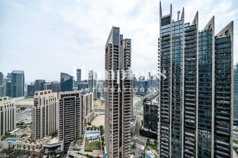 Apartamento en alquiler en Downtown Dubai (Downtown Burj Dubai), Dubai, EAU 2 dormitorios, 103.19014919 m2 № 718395 - foto 9